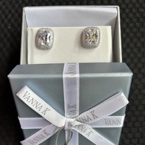 White Cubic Zirconia Platineve Stud Earrings - Picture 4 of 4